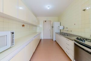 Image 31 - 328815