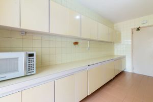 Image 33 - 328815