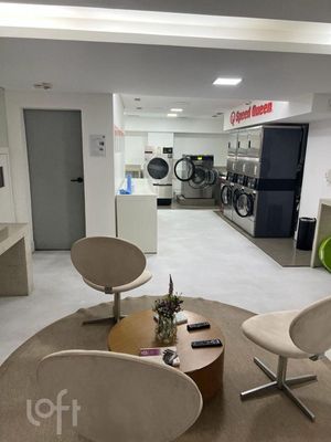 Image 21 - 328934