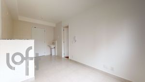 Image 30 - 329008