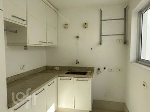 Image 5 - 329084
