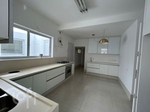 Image 3 - 329084