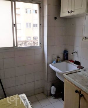 Image 5 - 329105