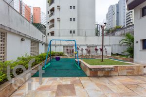 Image 22 - 329153