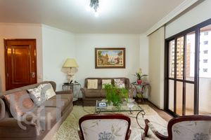 Image 9 - 329153