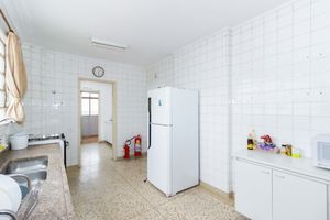 Image 36 - 329178
