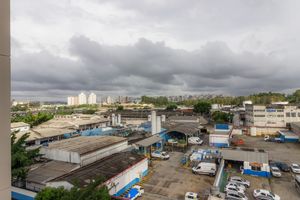 Image 30 - 329229