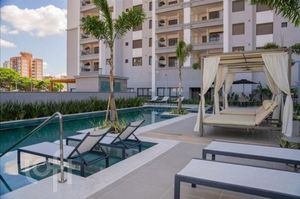 Image 18 - 329242