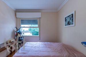 Image 1 - 329282