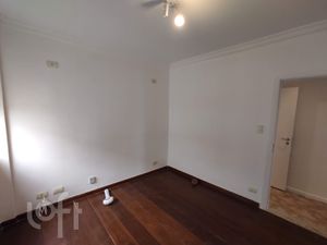 Image 13 - 329305