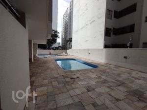 Image 33 - 329305