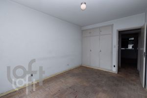 Image 22 - 329339