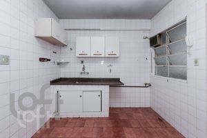 Image 5 - 329339