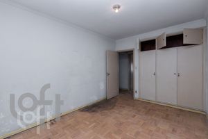 Image 26 - 329339
