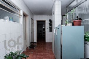 Image 11 - 329339