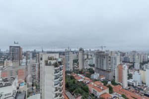 Image 11 - 329375