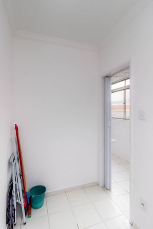 Image 13 - 329400