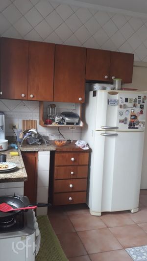Image 2 - 329401