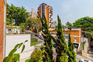 Image 12 - 329511