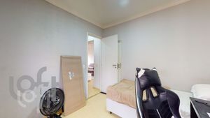 Image 28 - 329566