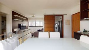 Image 23 - 329566