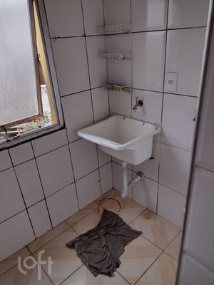 Image 4 - 329589