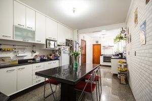 Image 10 - 329693