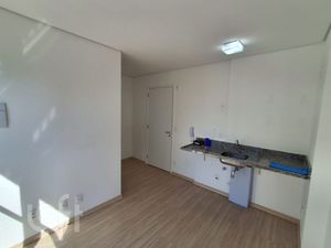 Image 1 - 329758