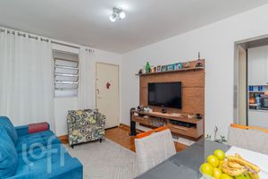Image 1 - 329940