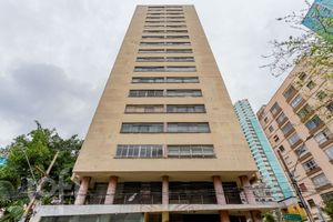 Image 37 - 330090
