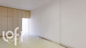 Image 3 - 330145