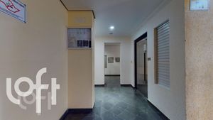 Image 40 - 330255
