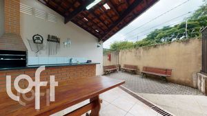 Image 52 - 330255