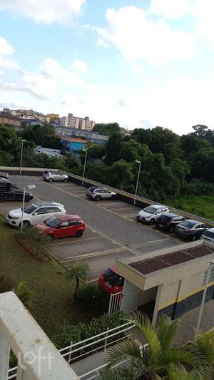 Image 10 - 330337