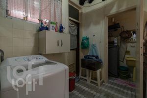 Image 25 - 330850