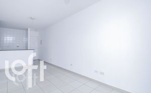 Image 19 - 330973