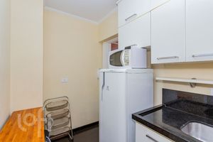 Image 6 - 331616