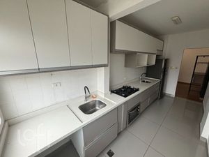 Image 9 - 331828