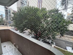 Image 4 - 331828