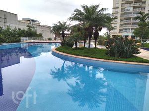 Image 42 - 332044
