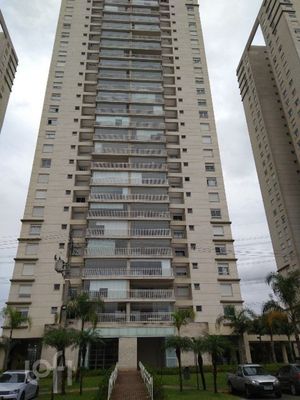 Image 52 - 332044