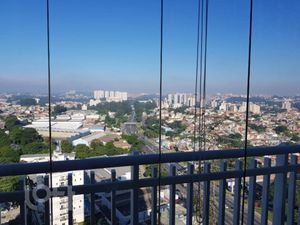Image 40 - 332044