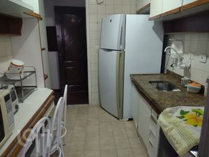 Image 12 - 332234