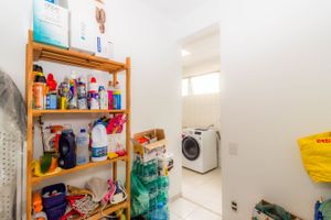 Image 34 - 332417