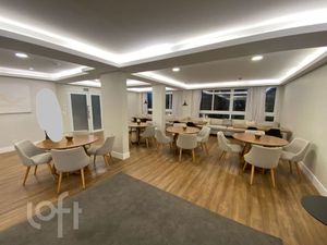 Image 20 - 332686