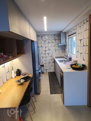 Image 8 - 332931