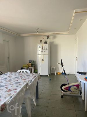 Image 22 - 333075