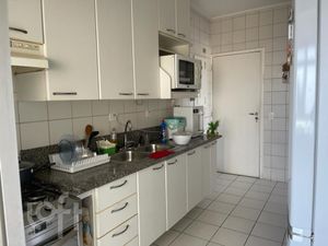 Image 6 - 333075