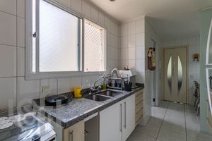Image 22 - 333116