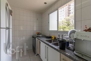 Image 24 - 333116